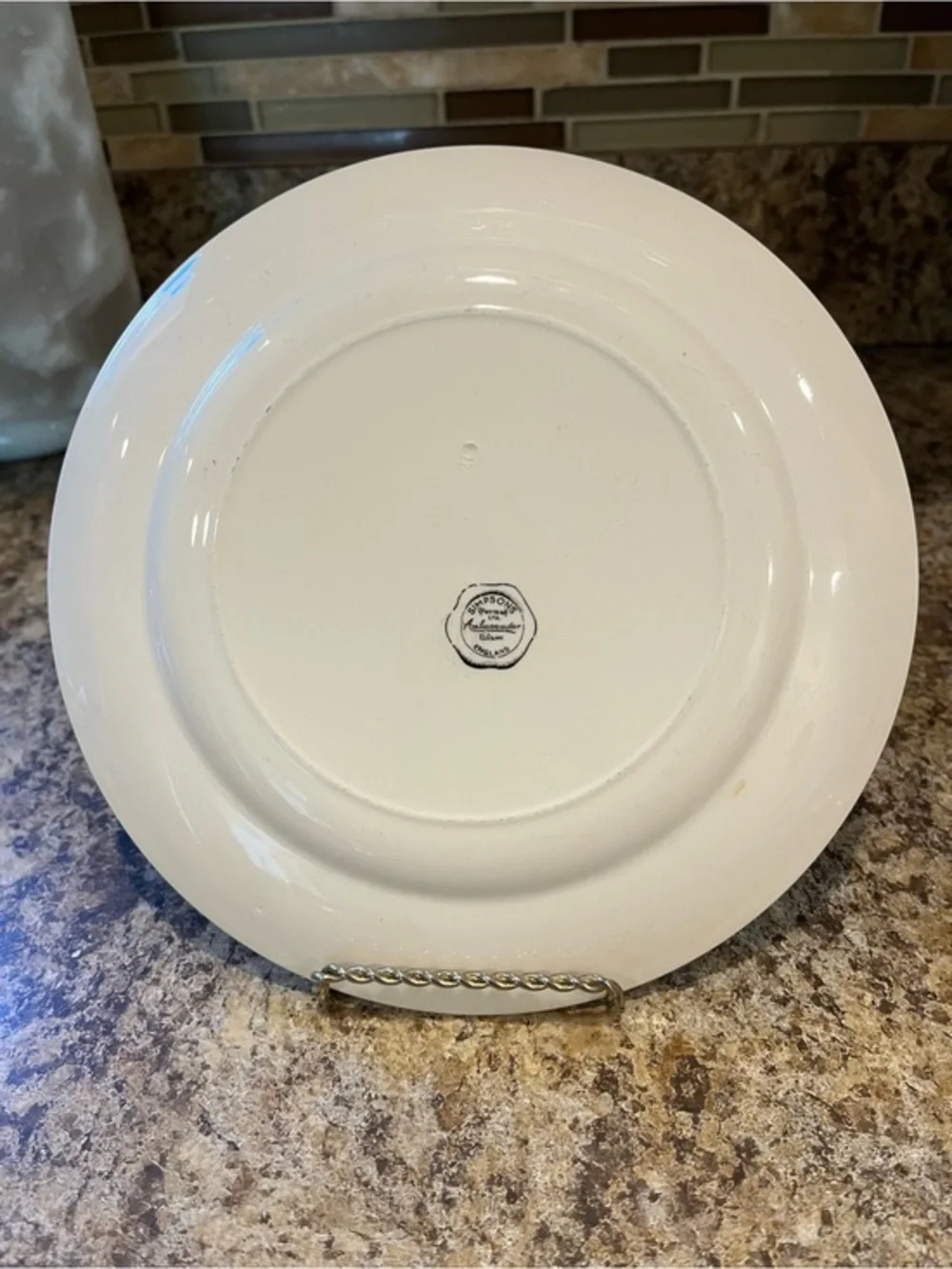 Vintage Simpsons Ambassador Ware Floral Spray 8” Plate Made in England